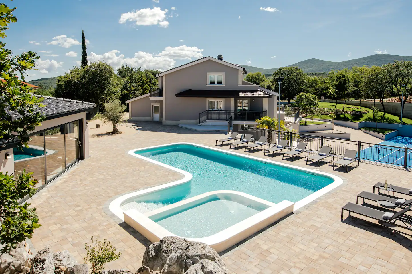 lorem ipsum dolor sit